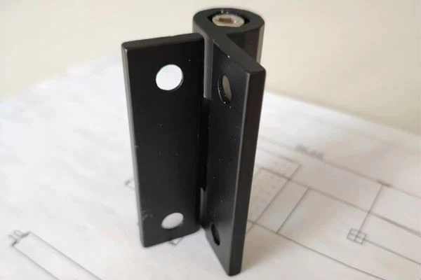 Painted Fixed Hinges For Smooth Opening And Closing