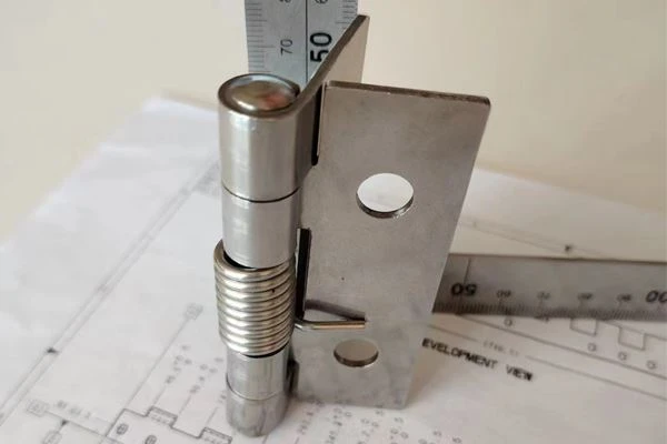 Zinc Alloy Automatic Opening 45 Degree Hidden Spring Return Hinge Suitable For Cabinet Sofa Bed